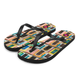 Chancletas (flip flops) con las ventanas estilo colonial de nuestra ciudad del Viejo San Juan, Puerto Rico